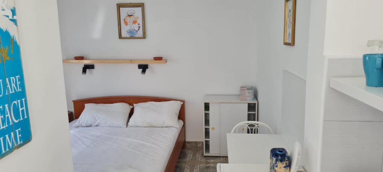 Apartmani Centar Seline Paklenica Eksteriør bilde