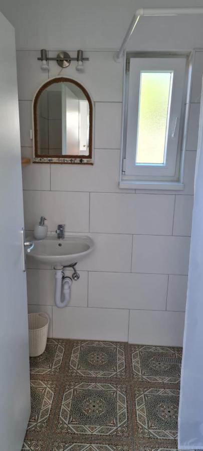 Apartmani Centar Seline Paklenica Eksteriør bilde